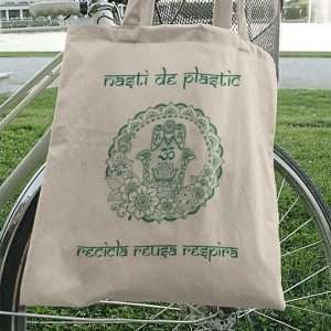 bici con bolsa orgánica Nasti de Plastic
